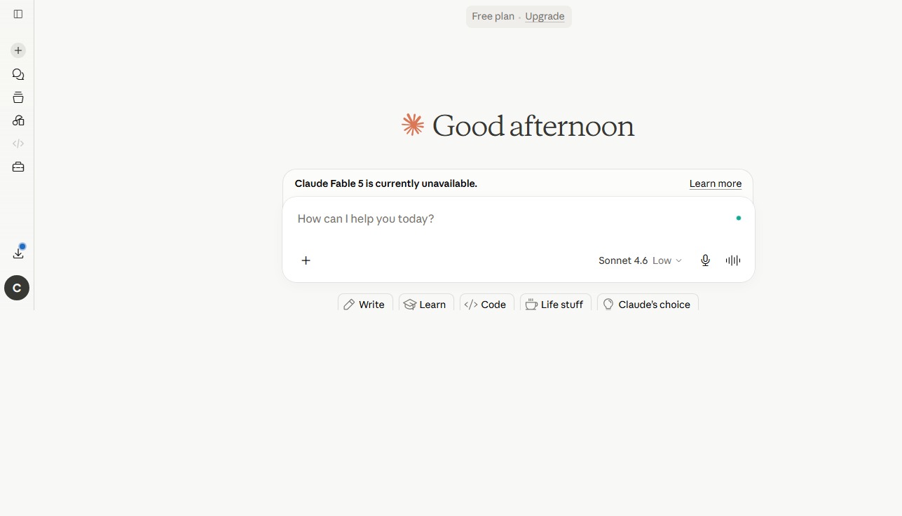 Claude AI interface — document analysis by Anthropic